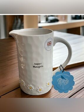 NEW Bluebird and Willow Studio "happy thoughts" Handled Pitcher/Vase Daisy